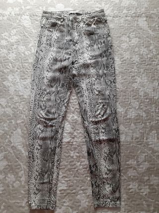 أحمق بلاط انصهار pantalon serpiente stradivarius Amazon -  visitnicholasville.com