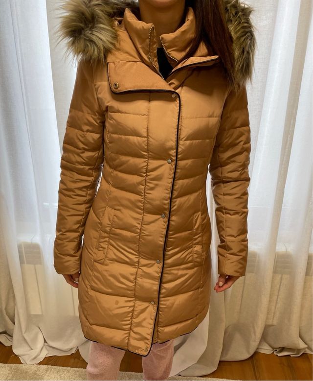 Abrigo plumas marrón