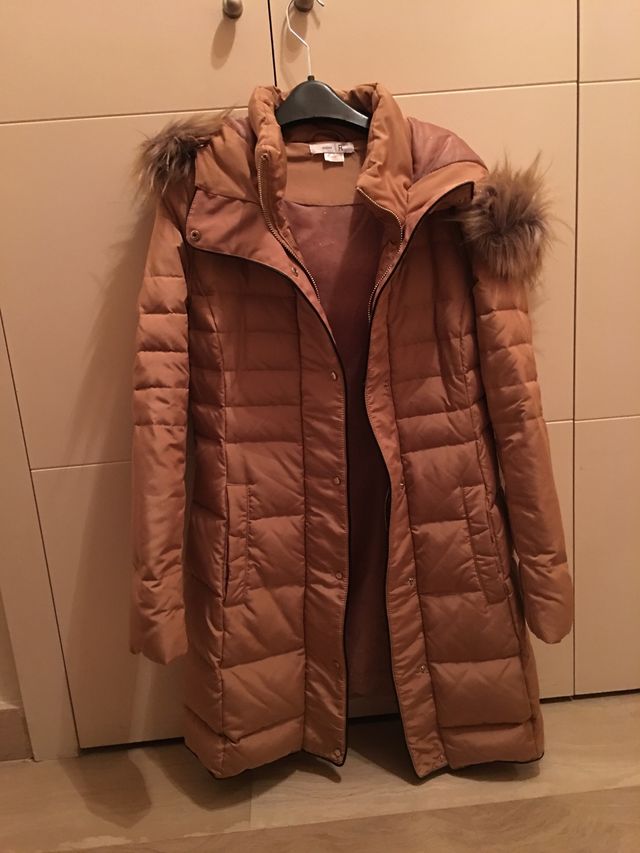 Abrigo plumas marrón