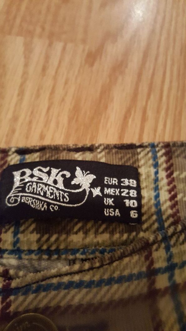 Pantalon berska bombacho sin uso