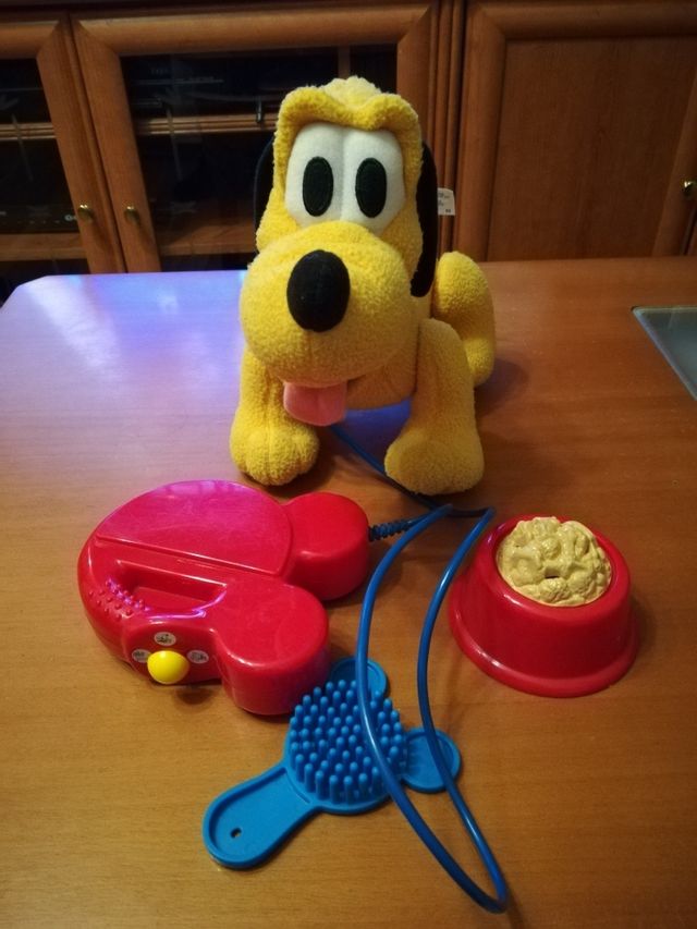 Pluto vamos de paseo