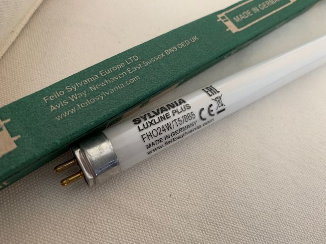 Fluorescente aquario a estrenar