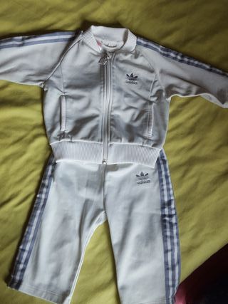 chandal adidas 18 meses