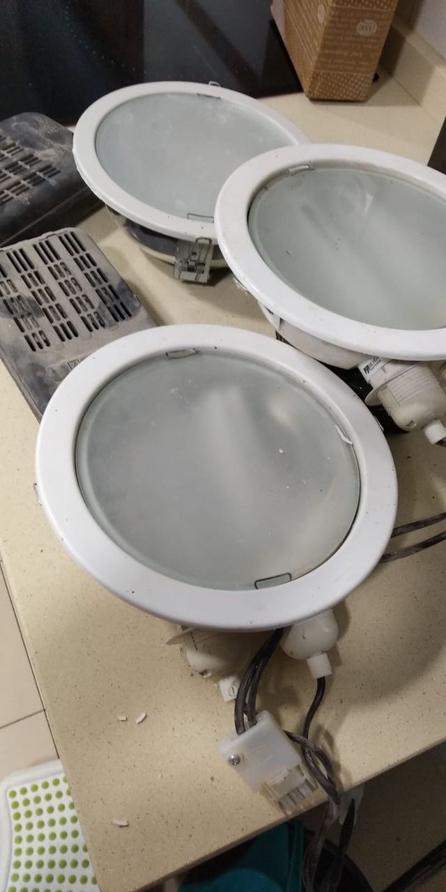 Lámparas fluorescentes empotrables de cocina de segunda mano por 5 € en