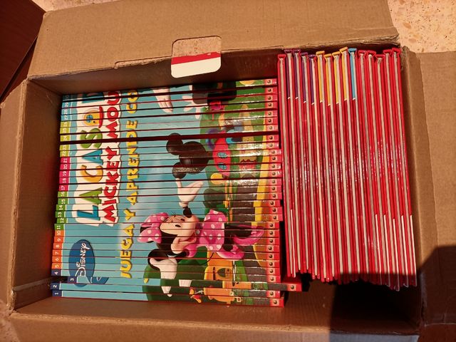 Colección 45 cuentos MICKEY  MOUSE