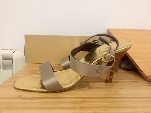 Zapatos a estrenar Marisa Rey T40