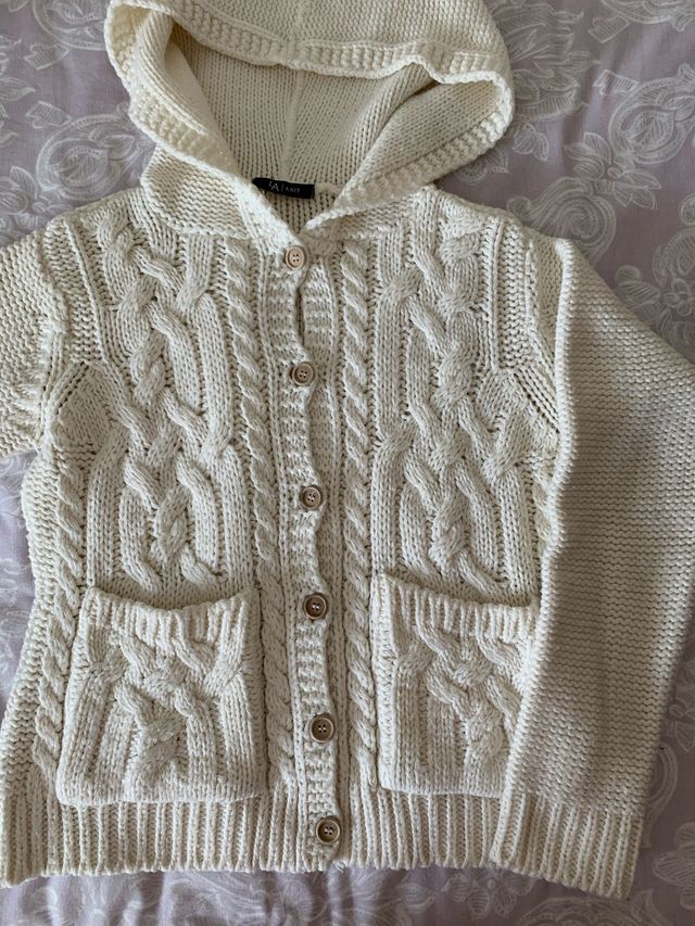 Chaqueta de lana color crudo niña