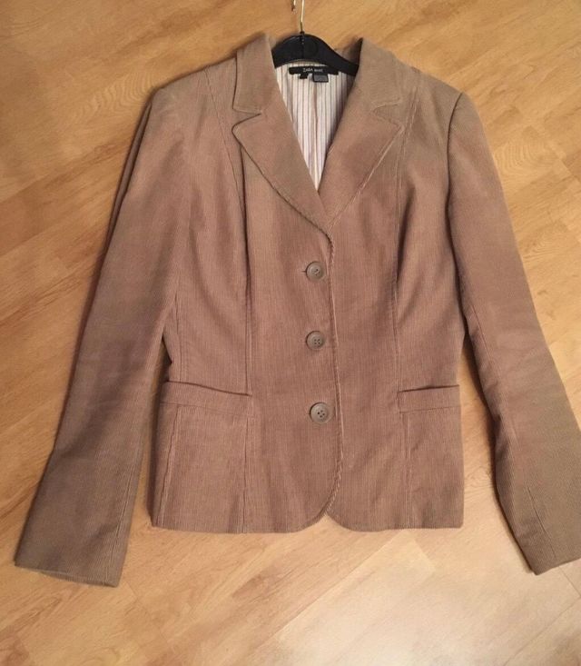 Blazer Zara Beige . Nueva