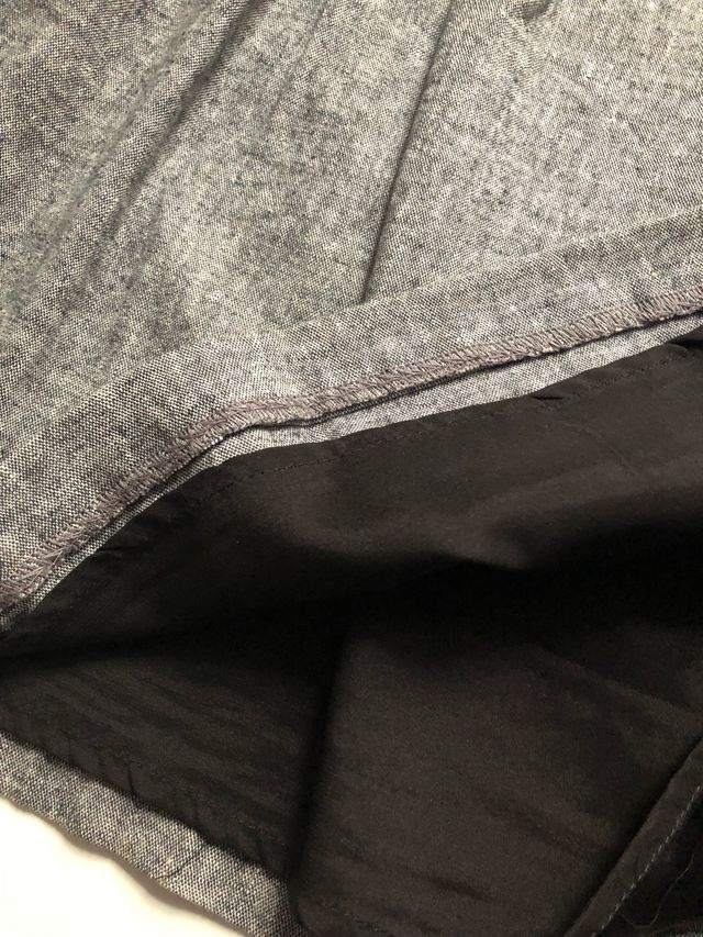 Vestido gris sin mangas. Talla 36