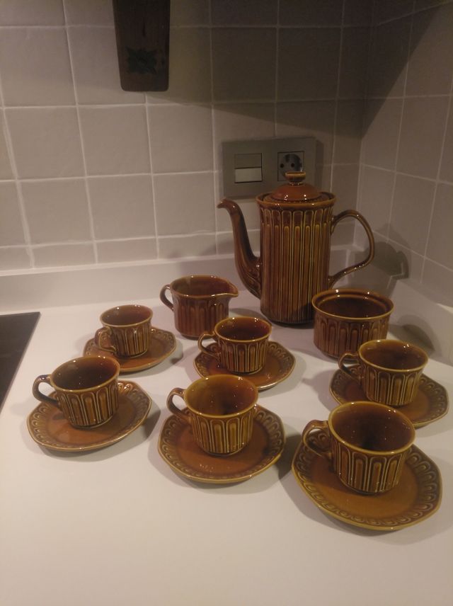 Juego de café antiguo