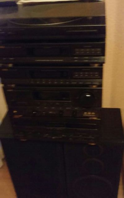 equipo de musica ( LO K ES UNA TORRE )