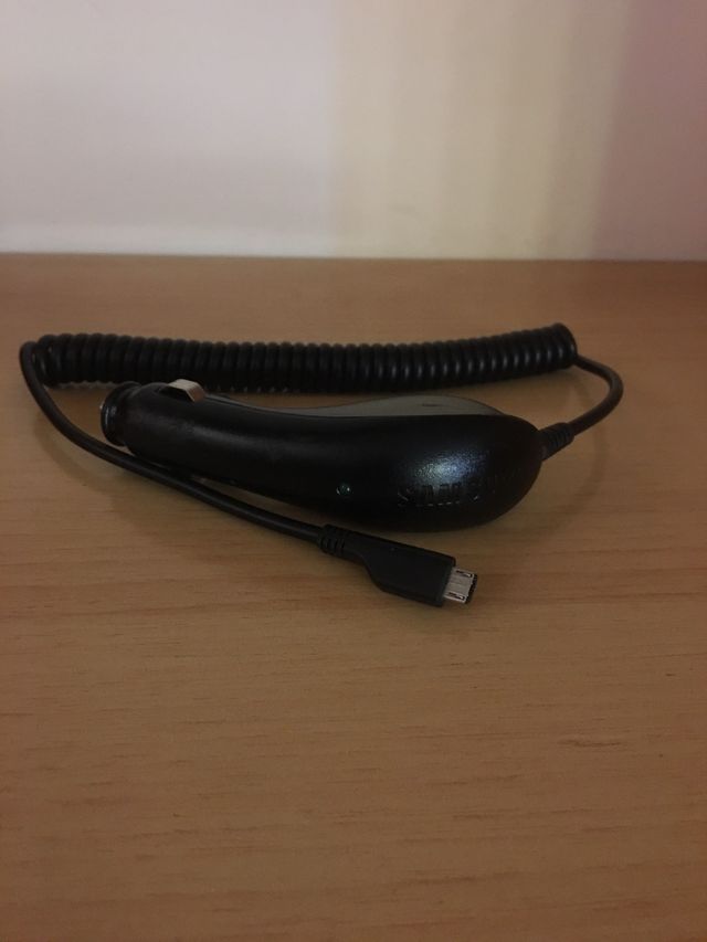 Cargador de móvil usb para el coche Samsung