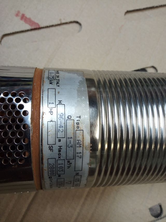 bomba agua lowara profundidad