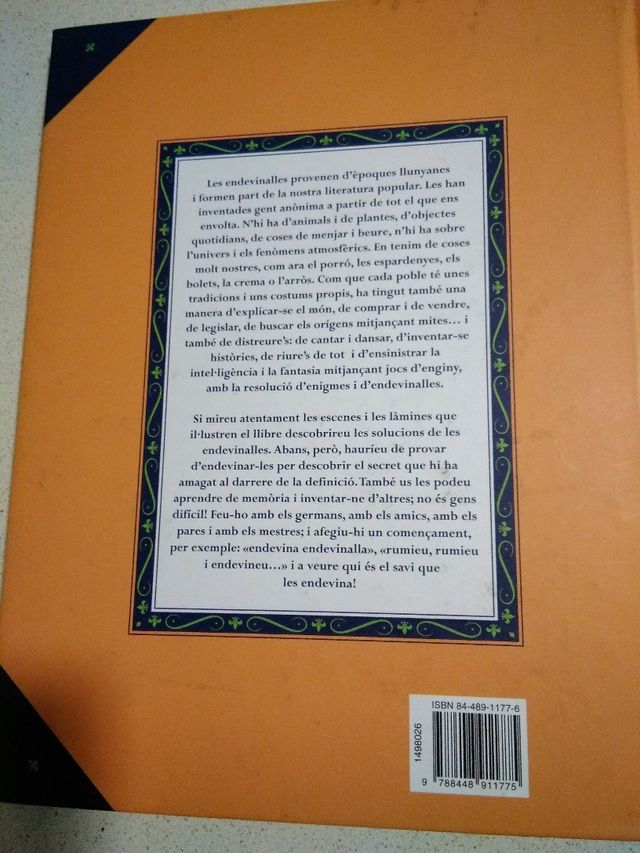 Libro infantil El llibre de les endevinalles