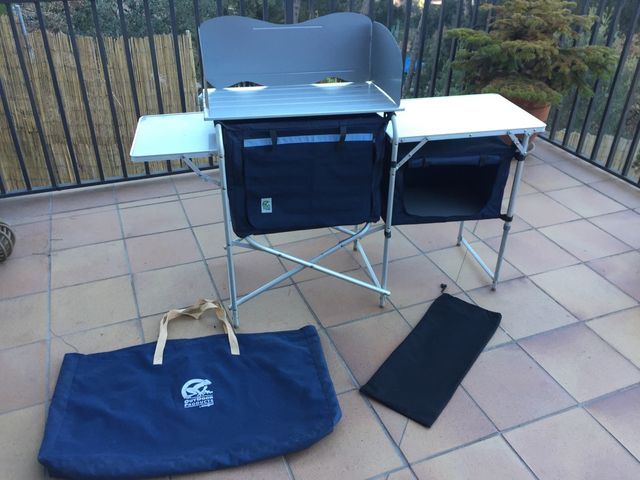 Mesa cocina camping de segunda mano por 95 € en Cardedeu en WALLAPOP Mesa cocina camping de segunda mano por 95 € en Cardedeu en WALLAPOP