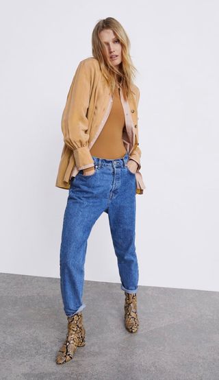 BOTIN ZARA ESTAMPADO ANIMAL A ESTRENAR de segunda mano por 25 EUR en Rutis  en WALLAPOP