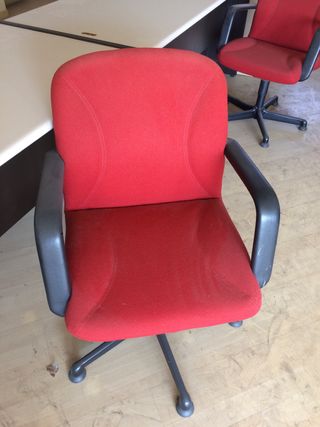 Sillas de oficina de segunda mano en Pamplona en WALLAPOP Sillas de oficina de segunda mano en Pamplona en WALLAPOP