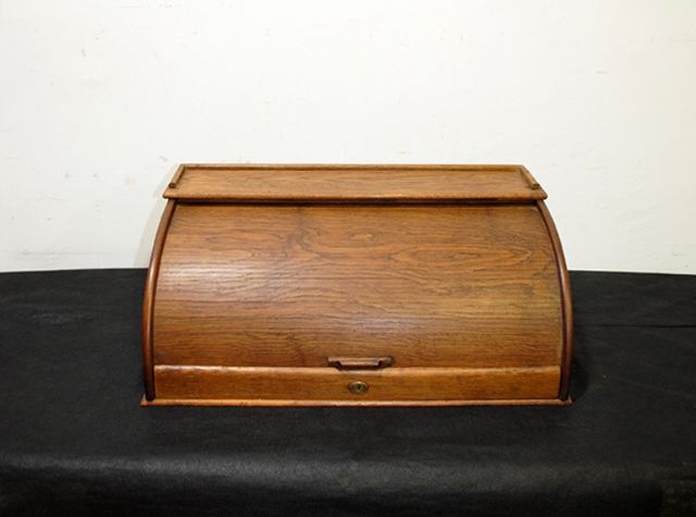 Antiguo archivador de mesa de segunda mano por 260 € en Madrid en WALLAPOP