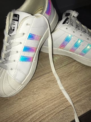 zapatillas adidas holograficas