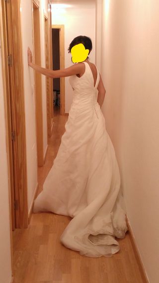 vestido de novia rosa clara de segunda mano en la provincia de