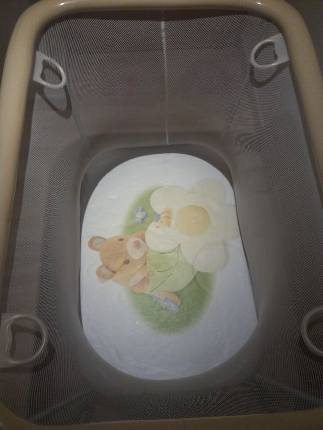 parque infantil impecable