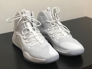 Segunda Mano Por Zapatillas Basket talla 51 17De Hyperdunk 5us tsQrChd