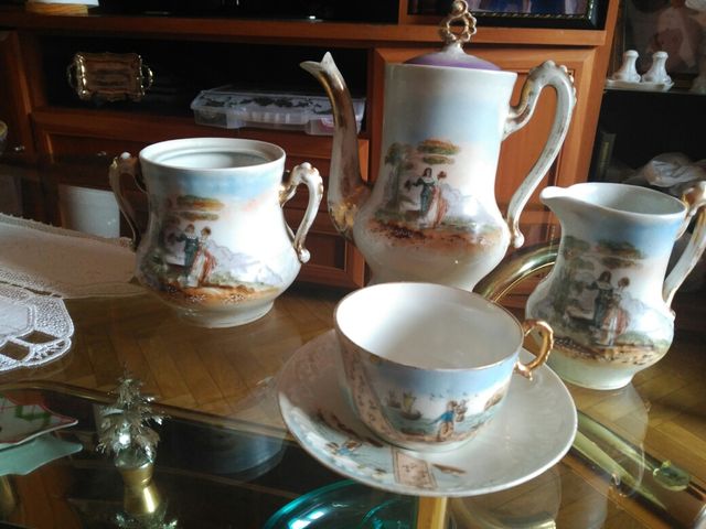 Juego de café - té de porcelana