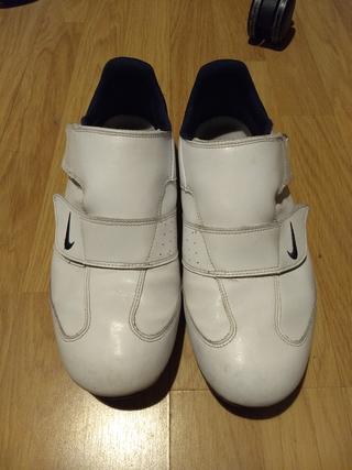 Zapatillas Ciclismo Nike Roubaix II talla 45 de segunda mano por 25 EUR en  Albacete en WALLAPOP