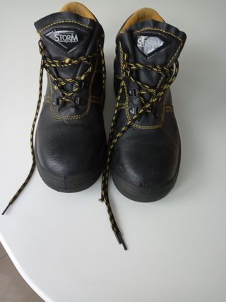 botas de trabajo puntera reforzada