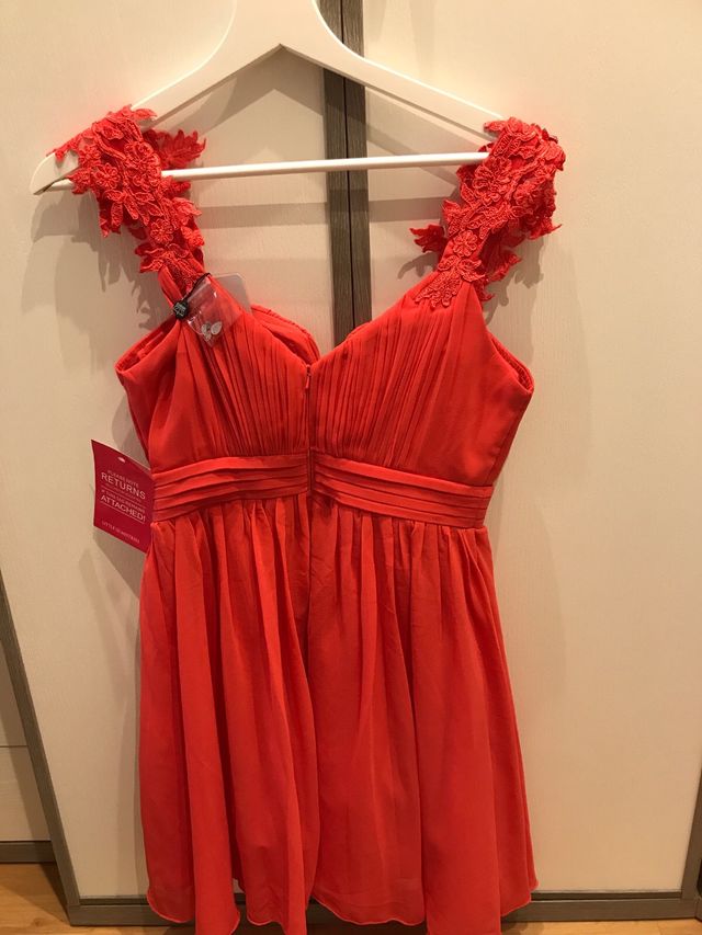 Vestido de ceremonia coral sin estrenar