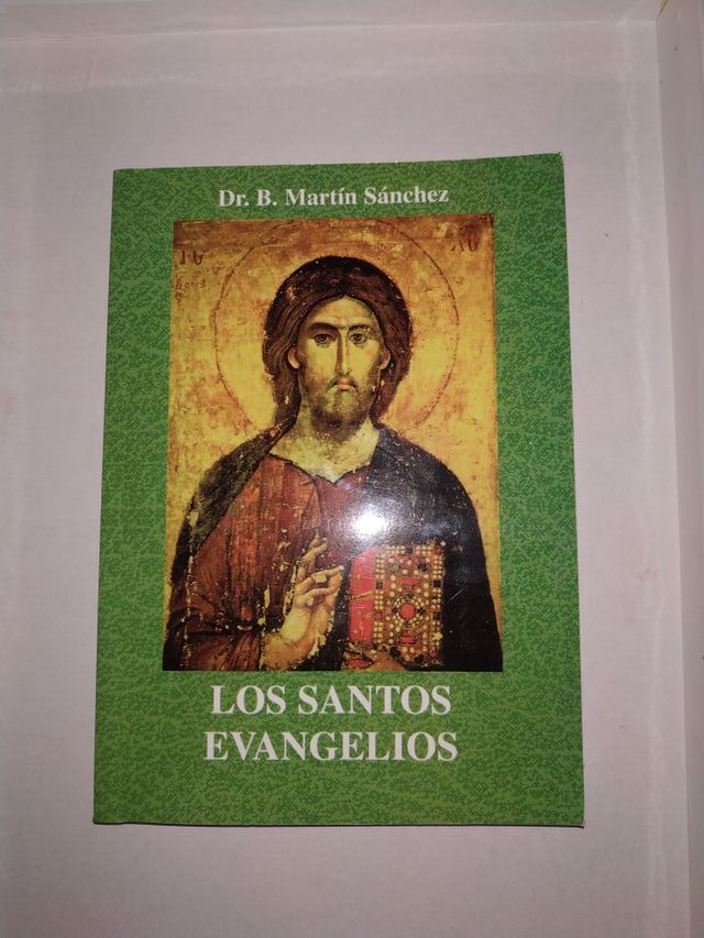 Los Santos Evangelios