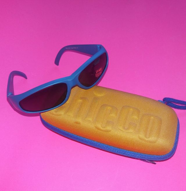 Gafas de sol para bebes y niños de farmacia