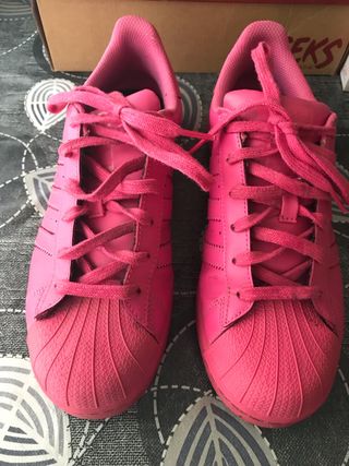 adidas pharrell williams 39