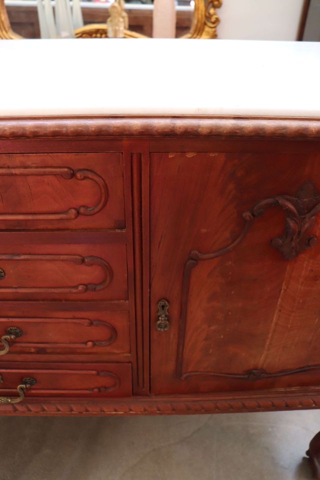 Aparador de comedor de segunda mano por 425 € en Loeches en WALLAPOP