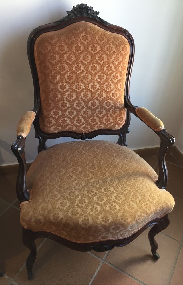 ANTIGUOS SILLONES EN PALO SANTO DEL SIGLO XIX