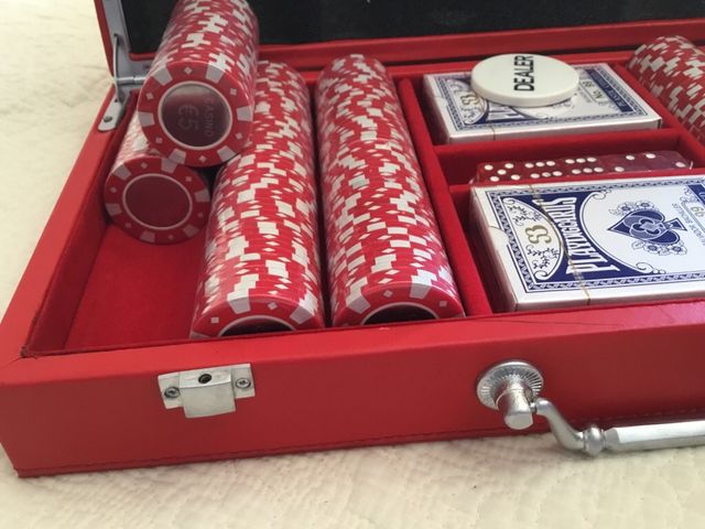 Fichas ruleta juego mesa, cartas.juego de mesa, pa