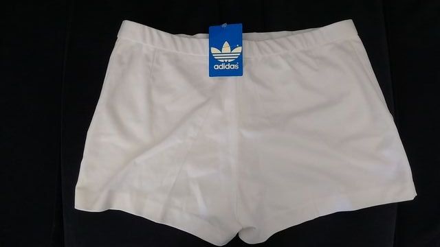 Pantalón corto de deporte Adidas Retro mujer