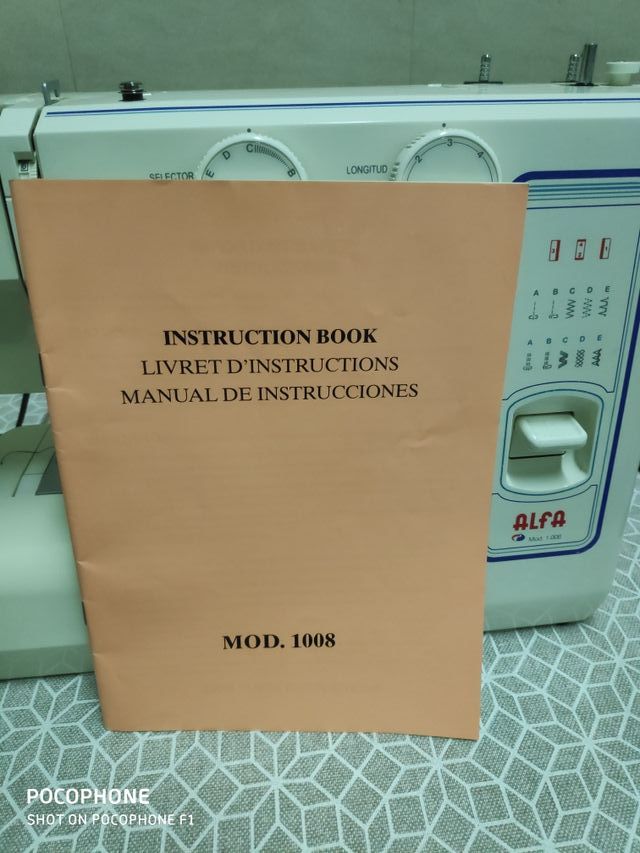 Máquina de coser Alfa