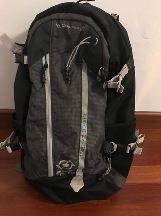 mochila con zapatillero decathlon