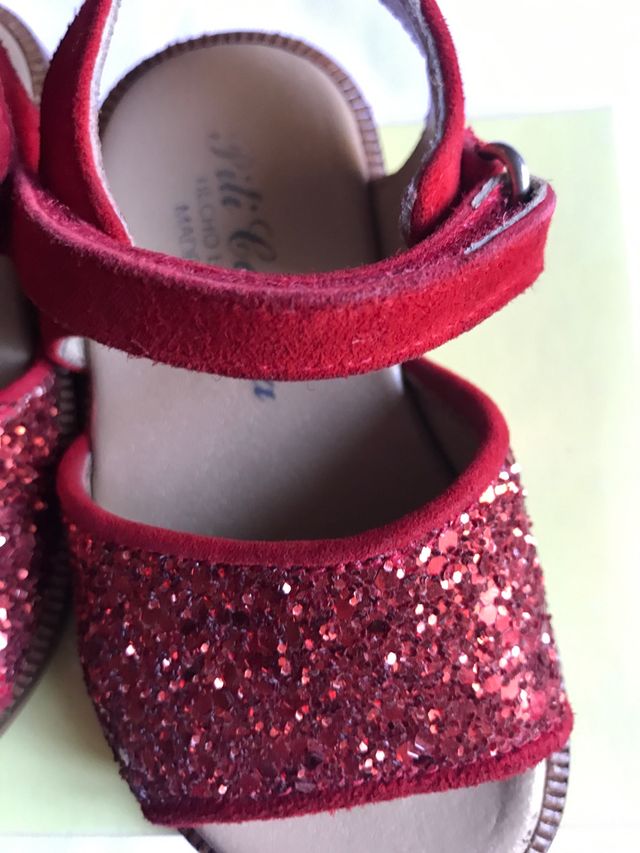 Sandalia niña "Pili Carrera"