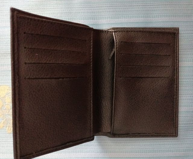 BILLETERA Y LLAVERO (Fabricado por H.I. SALVADORES