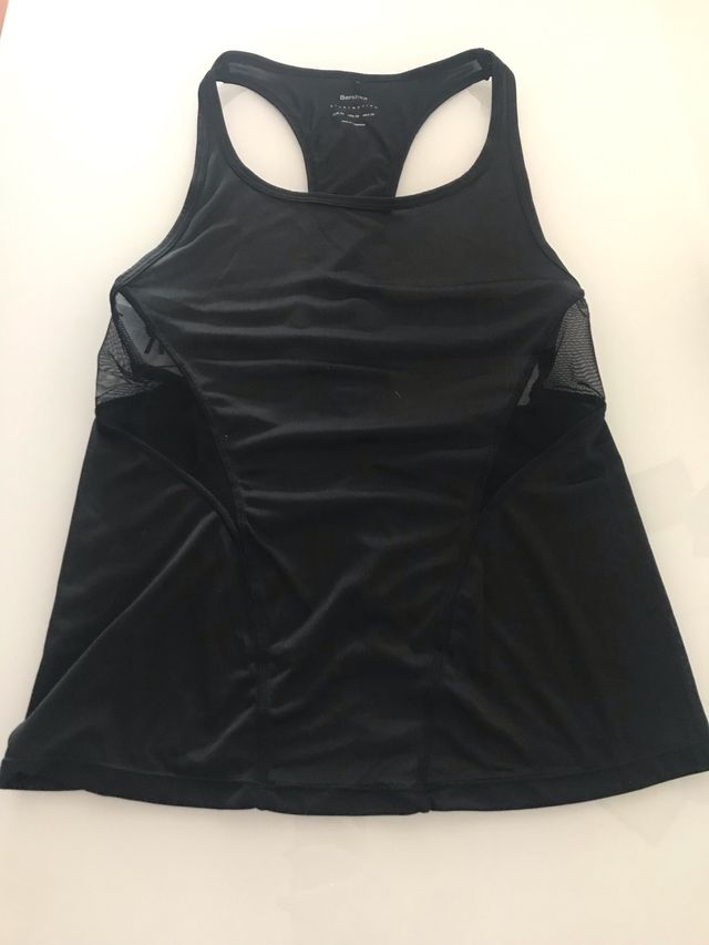 Camiseta Start Moving Bershka xs