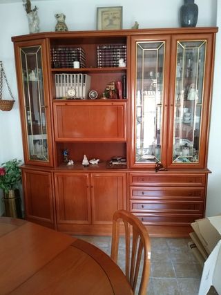 Mueble de comedor de segunda mano en WALLAPOP Mueble de comedor de segunda mano en WALLAPOP