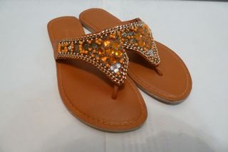 Chanclas vestir de chica de segunda mano por 4 EUR en Gandía en WALLAPOP