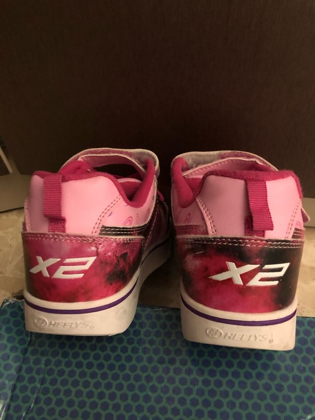 Heelys con doble rueda talla 34