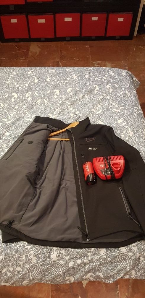 CHAQUETA TERMICA CALEFACTABLE+CHAQUETA SIN MANGAS