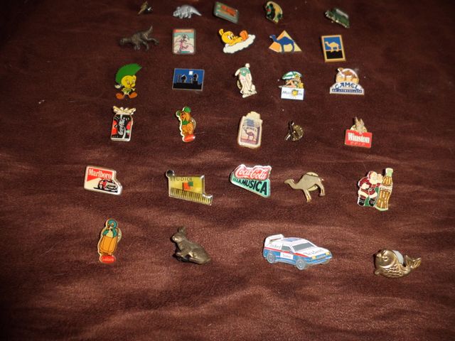Colección de pines