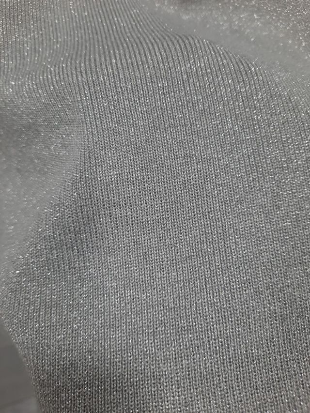 NOVO vestido prateado.