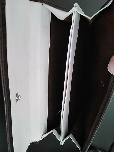 Monedero Guy laroche