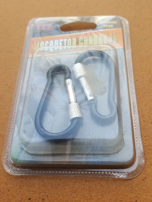 MOSQUETON CON BRUJAS